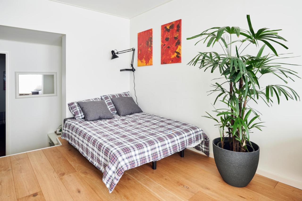 Cozy Typical Dutch Apartments Groningen Bagian luar foto