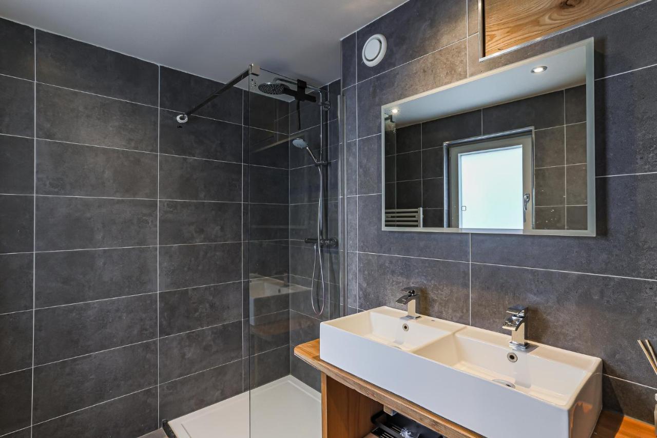 Cozy Typical Dutch Apartments Groningen Bagian luar foto